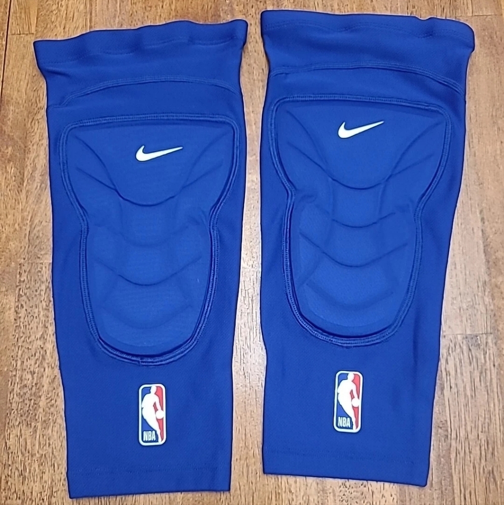 Nike Hyperstrong Padded Knee Sleeves - blue